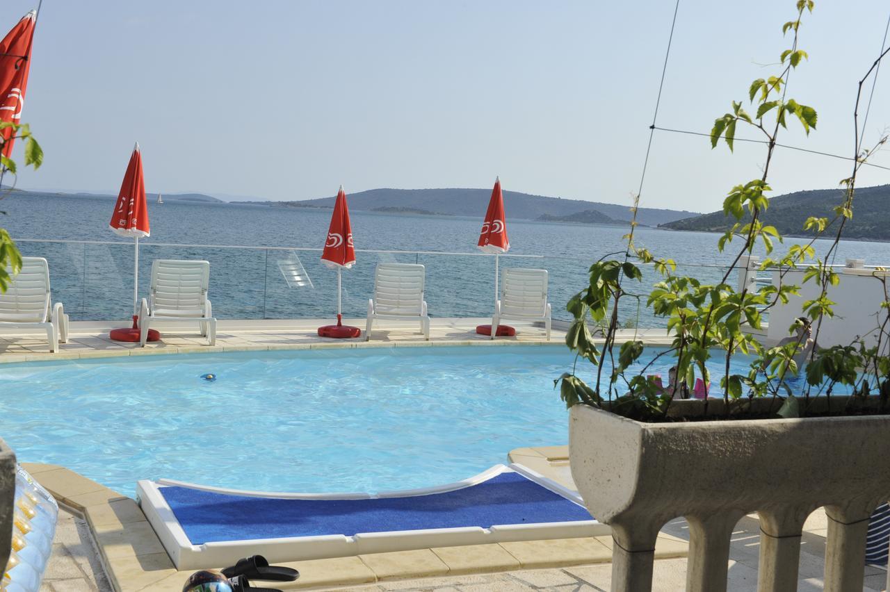 Apartments Villa Marija Seget Vranjica Camera foto