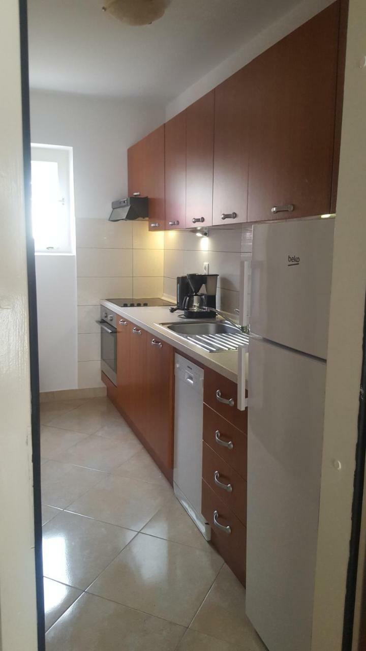 Apartments Villa Marija Seget Vranjica Esterno foto